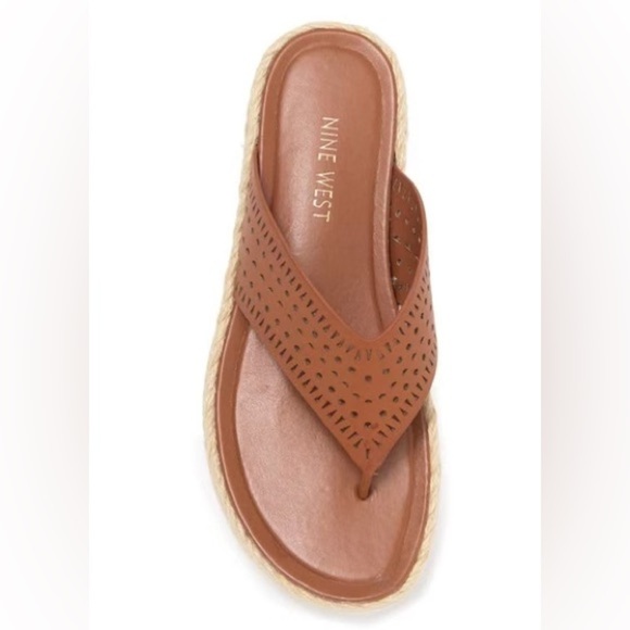 NINE WEST Santo Platform Flip Flop Sandals - Size 7 - Picture 4 of 5